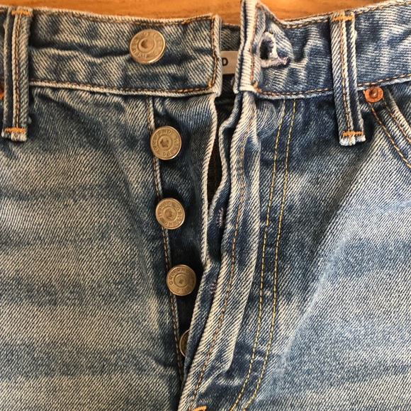 GRLFRND Cindy High-Rise Cut Off Short - Picture 8 of 16